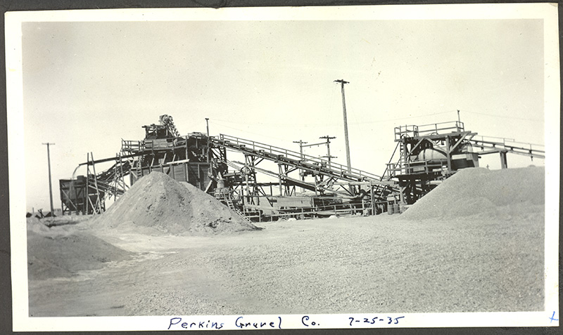 an old black and white photograph of a Teichert job site